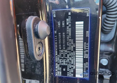 2022 Toyota Corolla Cross Xle z USA, uszkodzony, nr VIN 7MUEAAAG0NV028802